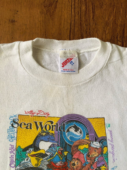 Vintage 1980’s Sea World Kid T